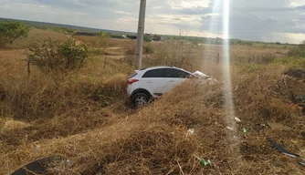 Colisão entre dois carros