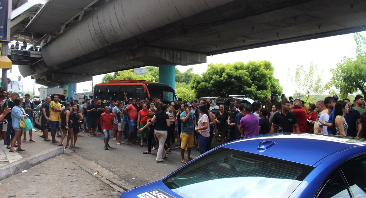 Manifestação no Shopping da Cidade