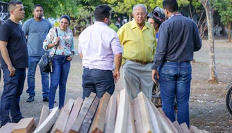 Prefeito de Teresina visita obras em andamento na zona norte da Capital