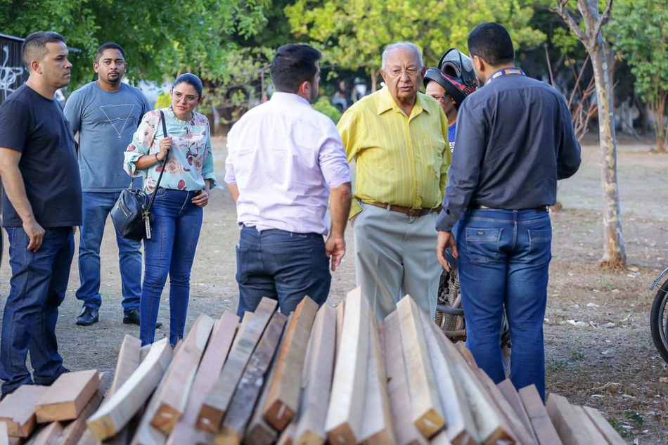 Prefeito de Teresina visita obras em andamento na zona norte da Capital