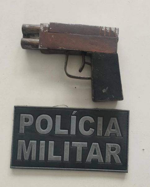 Porte ilegal de arma de fogo caseira de calibre 38.