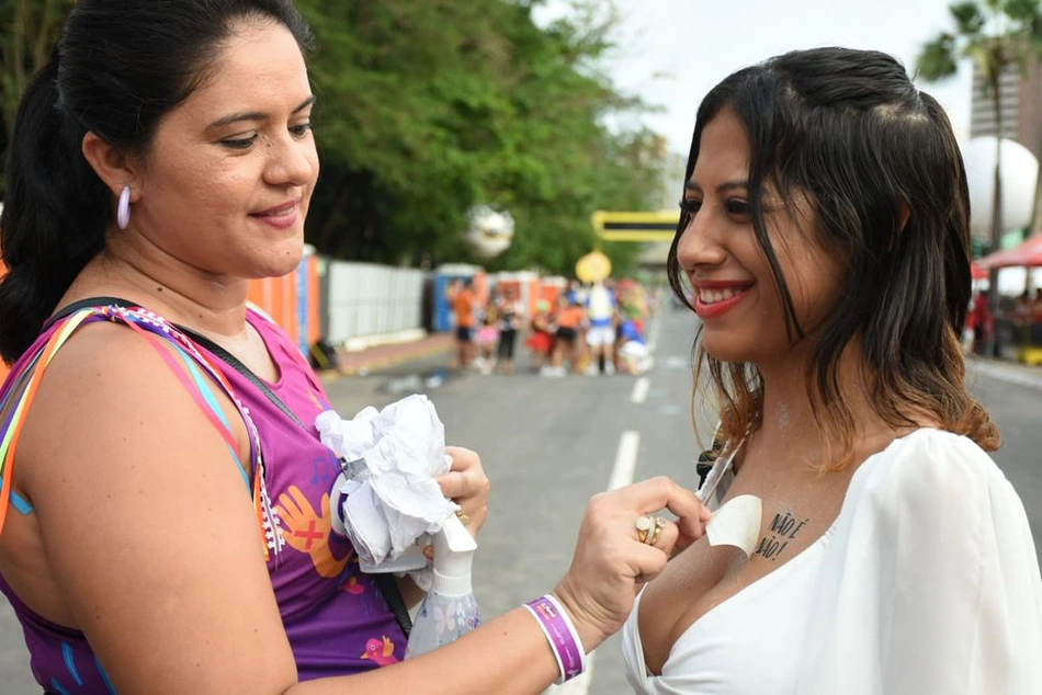 Prevenção à violência contra as mulheres durante carnaval