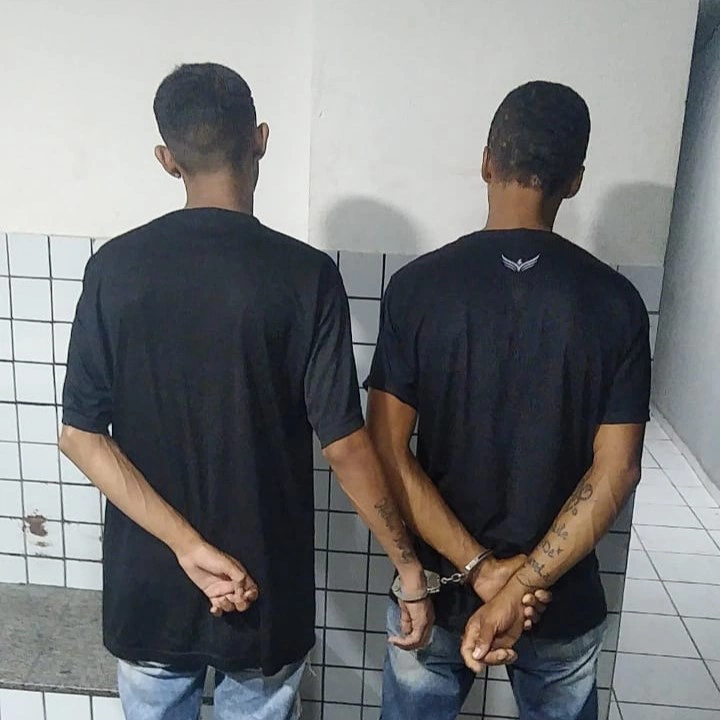 Suspeitos conduzidos
