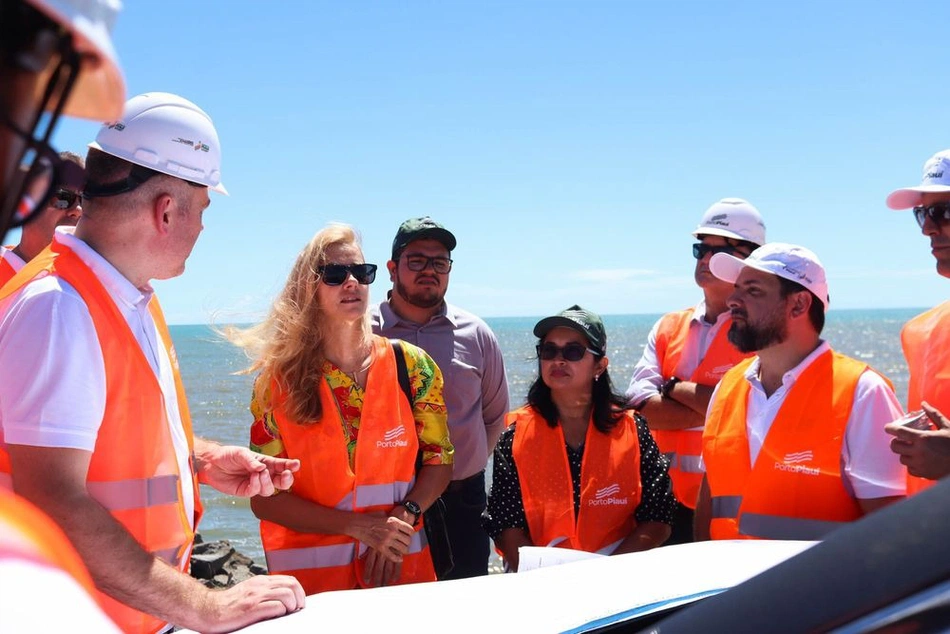 Embaixadora da União Europeia visita Porto do Piauí