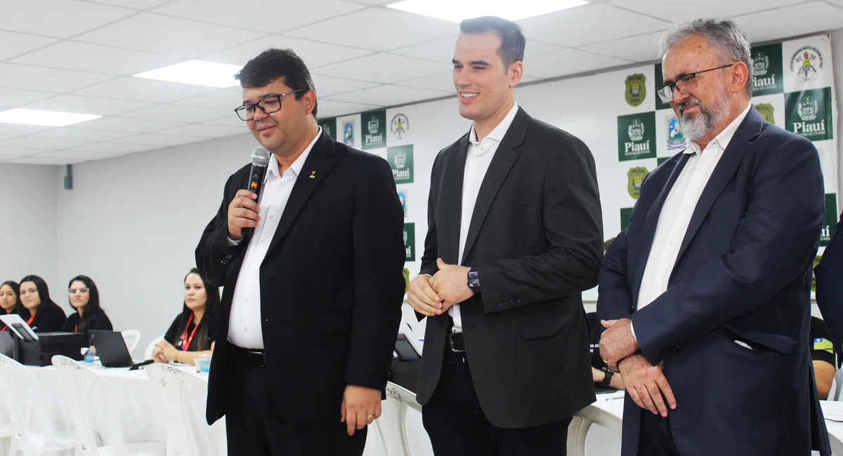 SSP-PI realiza a restituição de 700 celulares em Teresina nesta quinta