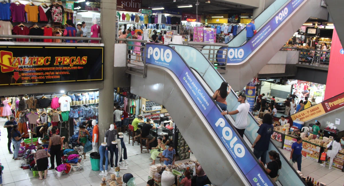 Vendas para o dia das mães no shopping da Cidade