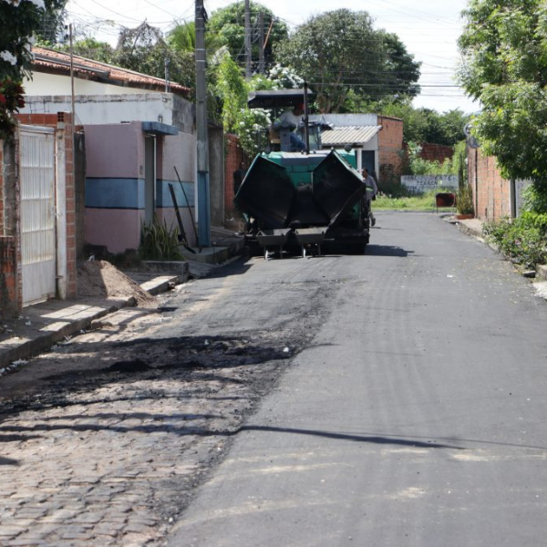 As obras estão sendo realizadas em todas as zonas de Teresina.