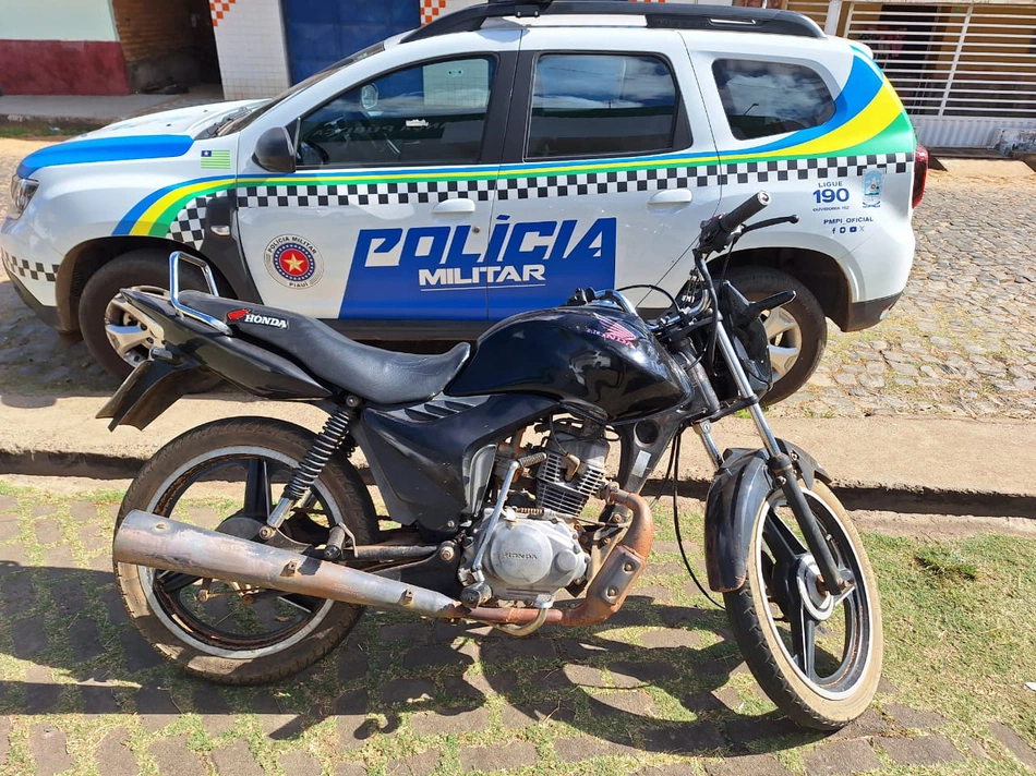 Polícia Militar apreende moto suspeita de adulteração em Elesbão Veloso