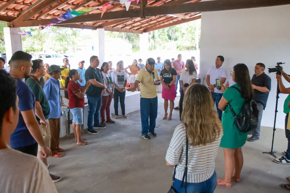 Prefeito Dr. Pessoa entrega Casa de Farinha no Povoado Boa Hora