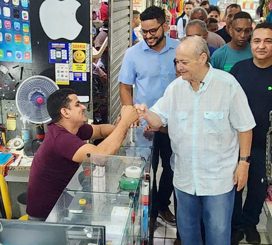 Dr. Sílvio Mendes em visita ao Shopping da Cidade