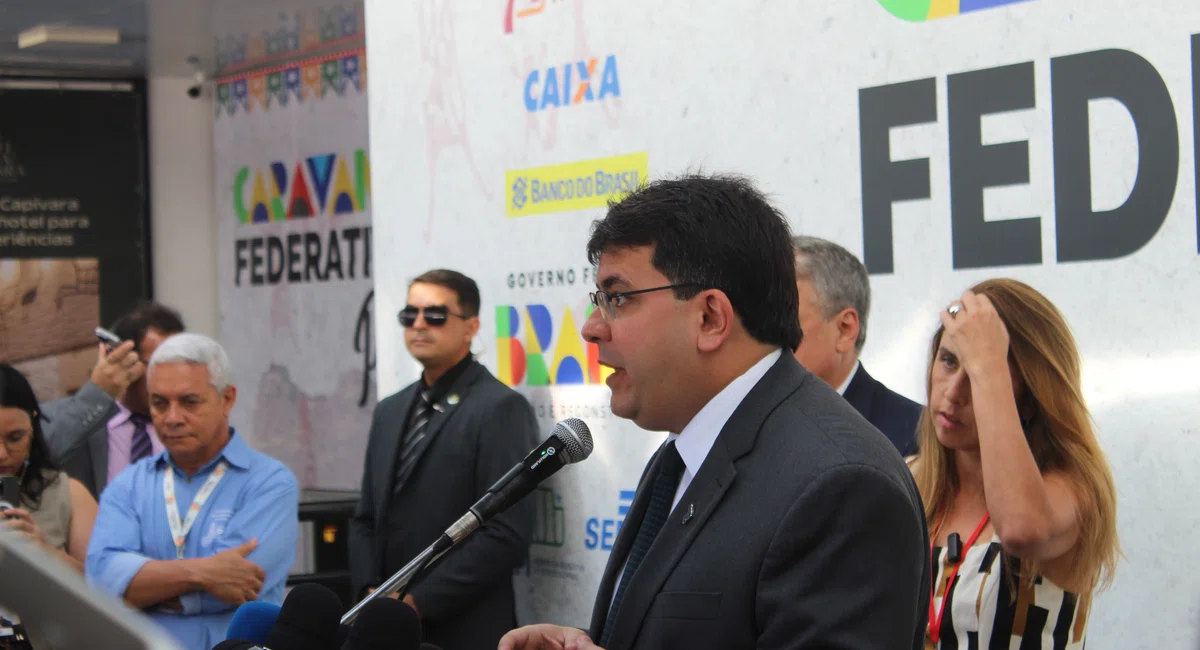 Caravana Federativa aproxima governo federal e municípios em Teresina