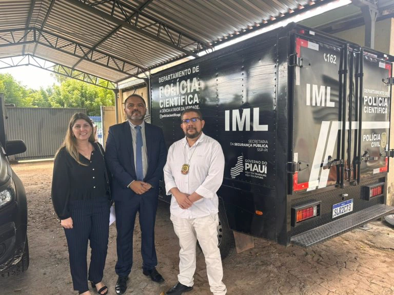 MPPI realiza visita técnica ao Instituto de Polícia Científica em Parnaíba