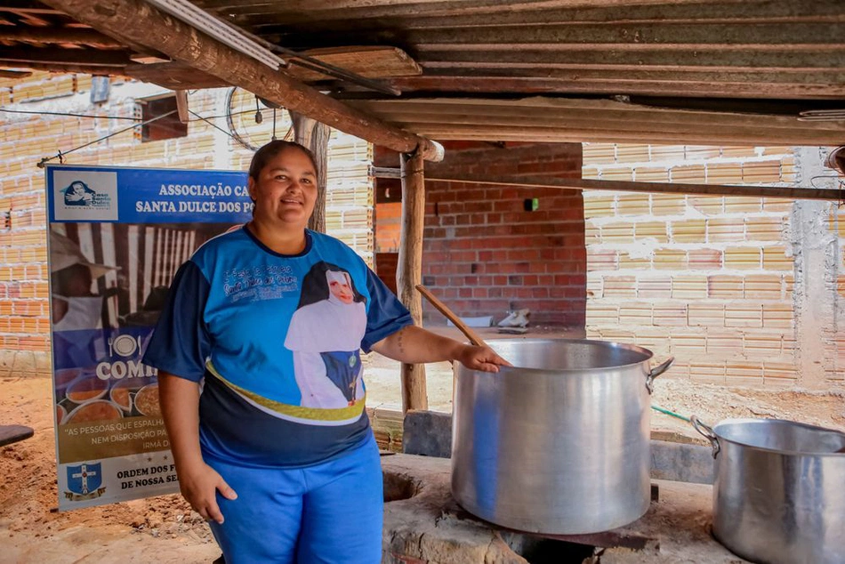 Projeto  Comida na Mesa  recebe incentivo do PAA Cozinha em Teresina