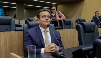 Deputado Henrique Pires (MDB)