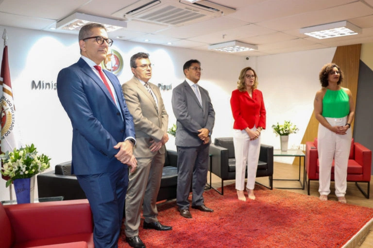 MPPI destaca proteção de dados para IA durante seminário em Teresina