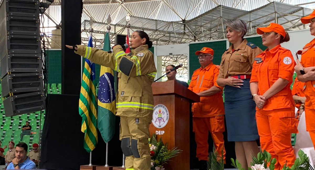 205 novos bombeiros militares reforçam o Corpo de Bombeiros do Piauí em seus 80 anos