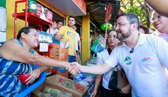 Fábio Novo visita Mercado do Parque Piauí