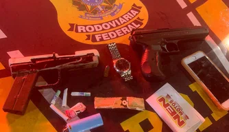 PRF prende jovem por tentativa de roubo e porte ilegal de arma em Teresina