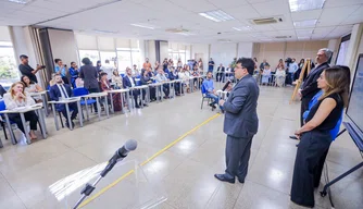 Rafael Fonteles destaca políticas públicas para a primeira infância em evento no TCE