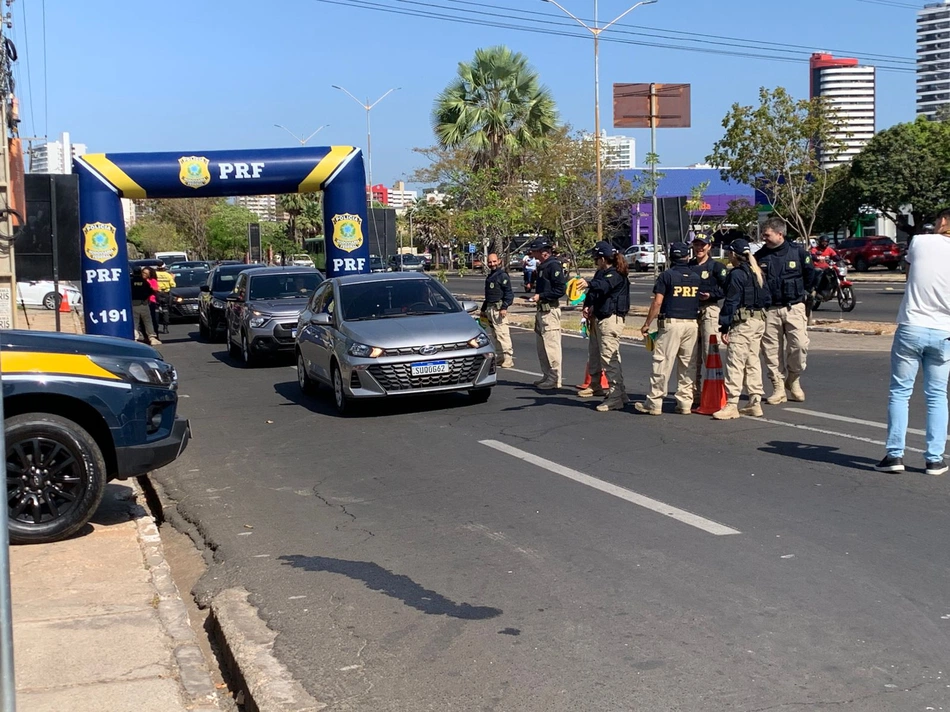 PRF lança ação para promover a paz no trânsito com foco em pedestres e motociclistas