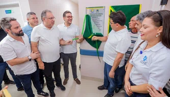 Governo inaugura reforma da enfermaria ortopédica no Hospital Dirceu Arcoverde em Parnaíba