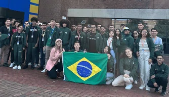 Estudantes e professores visitam Museu da Natureza em intercâmbio nos EUA