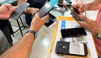 Operação "Interditados" combate o comércio ilegal de celulares em Teresina