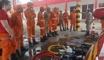 Treinamento do Corpo de Bombeiros do Piauí