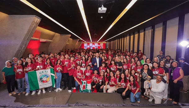 Alunos premiados da 2ª edição da Olimpíada Piauiense de Língua Portuguesa