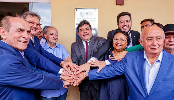 Rafael Fonteles durante inauguração