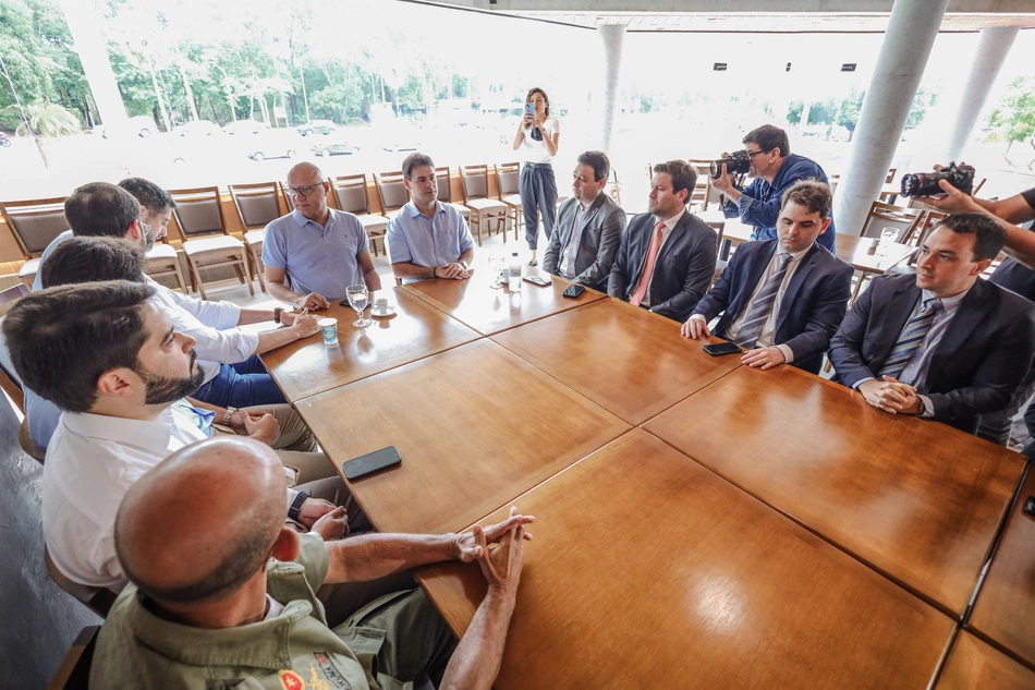 Reunião sobre processo de transição da Alepi