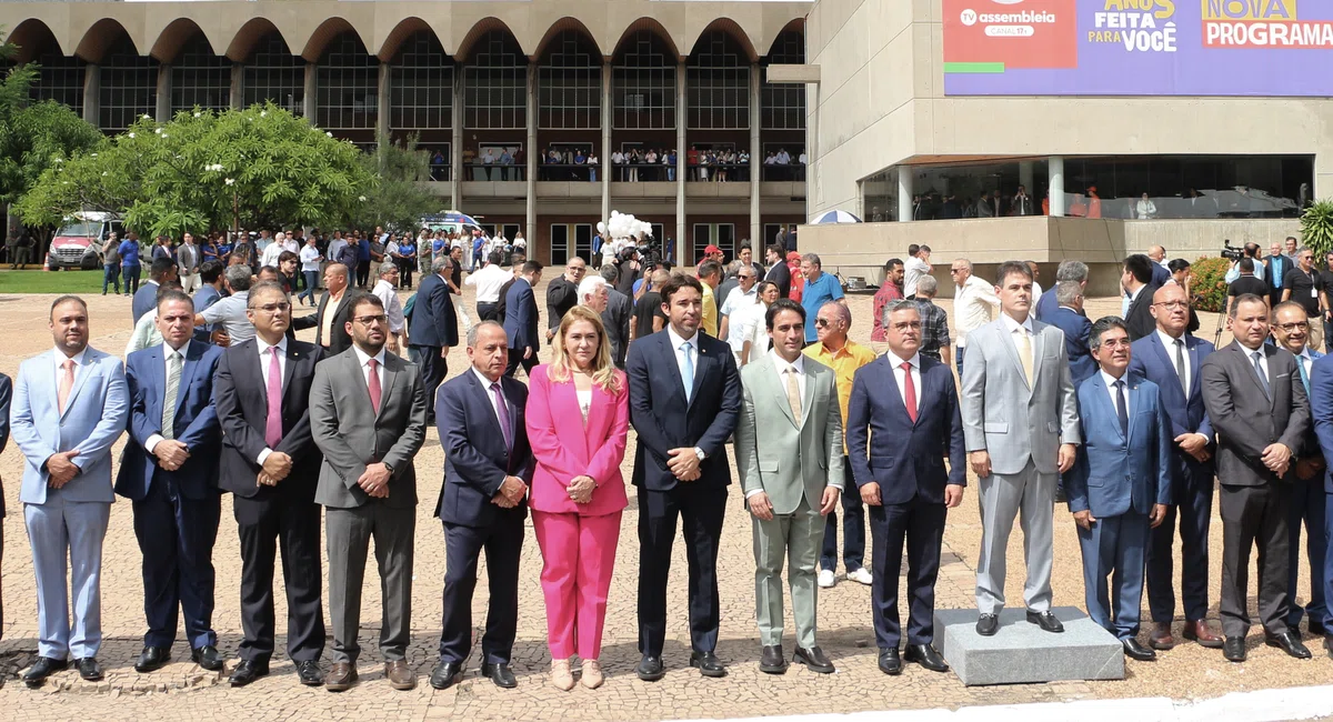 Deputados estaduais