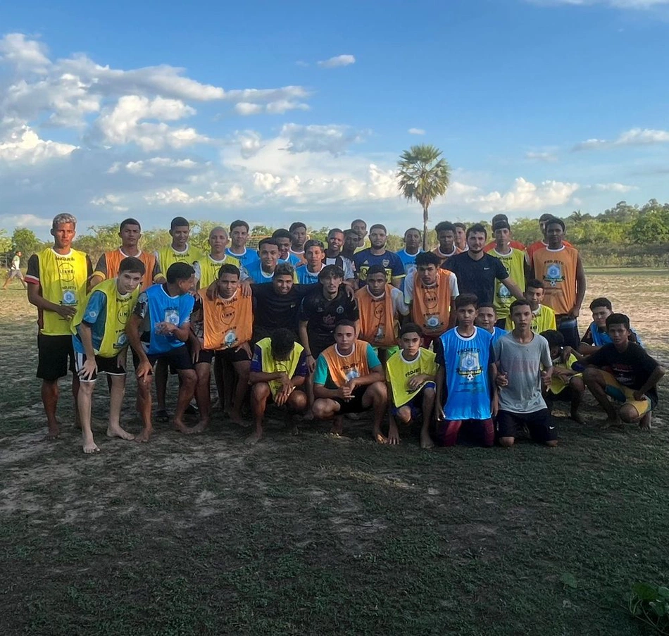 Projeto Futebol de Base em Beneditinos