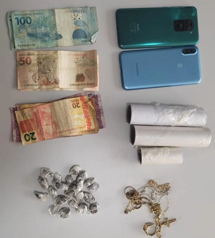 Materiais apreendidos pela Polícia Militar