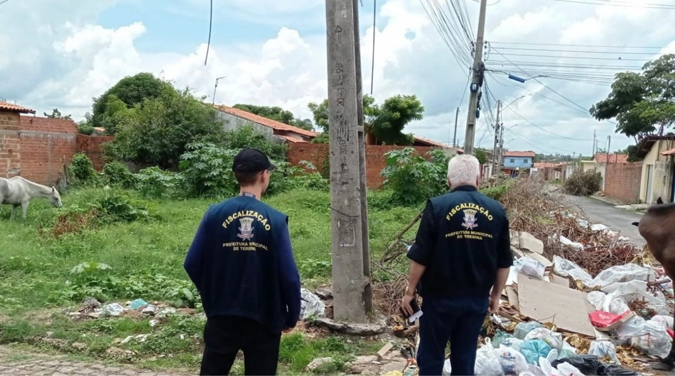 SDU Sudeste inicia fiscalização em terrenos baldios na Zona Sudeste de Teresina.