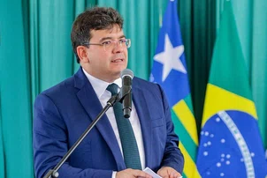 Rafael Fonteles anuncia realização de seis concursos públicos em 2025