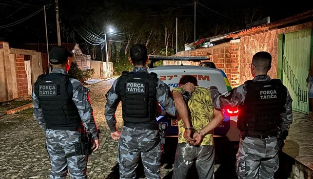 Foragido da justiça do Tocantins é preso em ponto de drogas em Parnaíba