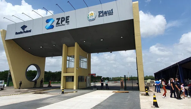 O empreendimento na ZPE de Parnaíba deve gerar 2,7 mil empregos no estado.