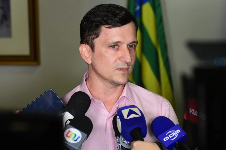 Secretario municipal de finanças Edgar Carneiro Filho