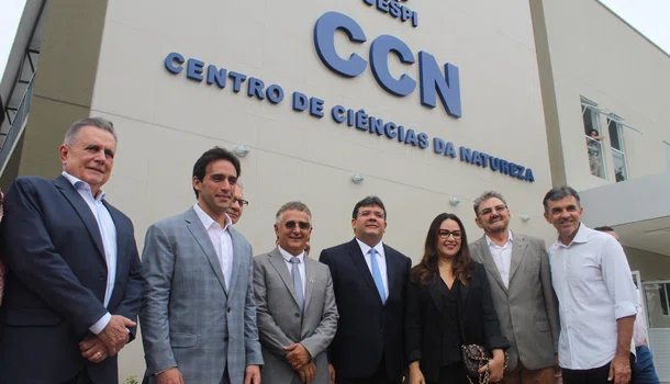 Rafael Fonteles inaugura novo prédio do CCN na UESPI