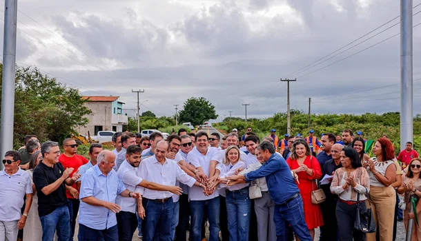 Rafael Fonteles inaugura rrecuperação da PI-120