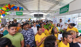 Feira de Serviços do projeto Diálogos pelo Piauí