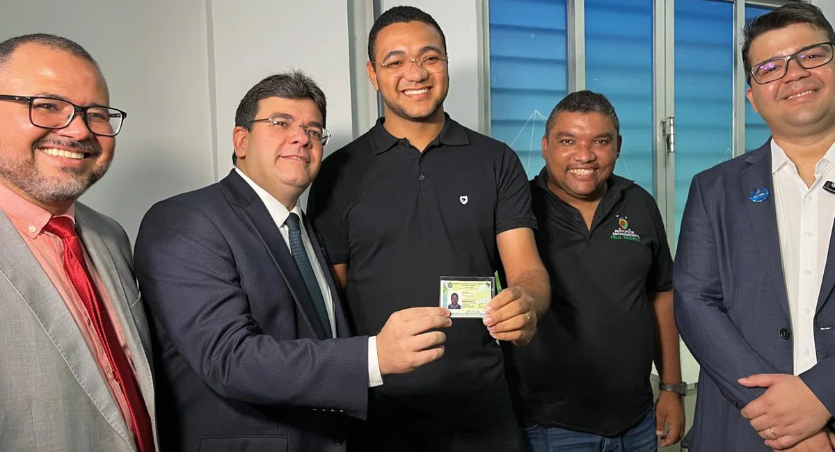 Rafael Fonteles inaugura novo Espaço da Cidadania Digital