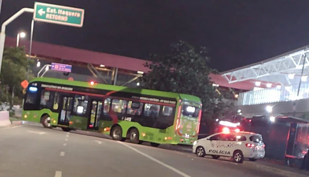 Ônibus sequestrado em São Paulo