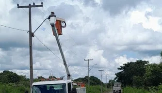 ETURB realiza reparos na iluminação da capital