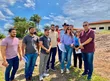 Equipes realizam visita técnica ao local onde o centro será construído