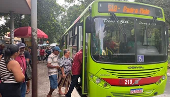 Greve dos ônibus.