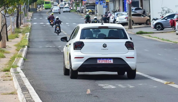 STRANS libera faixa de ônibus para motoristas de aplicativo