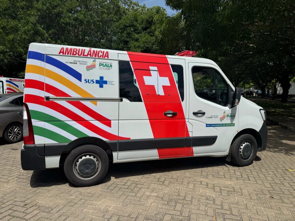 Ambulância equipadas para hospitais da rede estadual