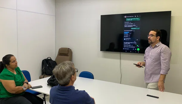 Prefeitura de Teresina testa aplicativo para denúncias de buracos nas ruas.